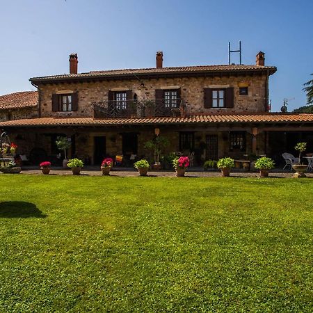 Posada Real La Montanesa Corrales De Buelna Εξωτερικό φωτογραφία